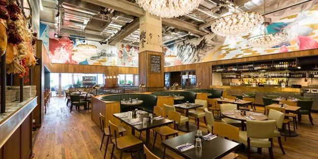 Türkiye'den çıkmıştı! 12 şubesini daha kapatıyor