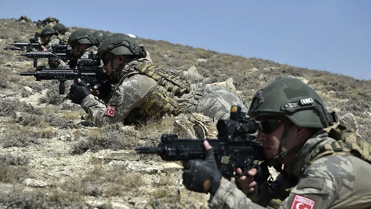 Türkiye'den dev operasyon! Özel Kuvvetler sahada