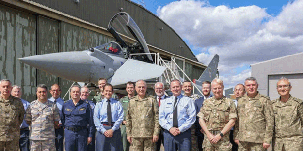 Türkiye'den Eurofighter Typhoon bombası! Herkesin aklında o soru var