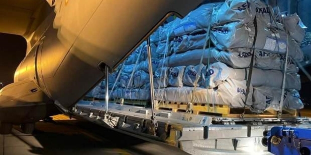 Türkiye'den felaketi yaşayan Pakistan'a yardım eli!