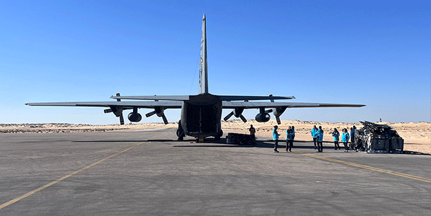 Türkiye’den Gazze’ye… Askeri uçak Mısır’a indi