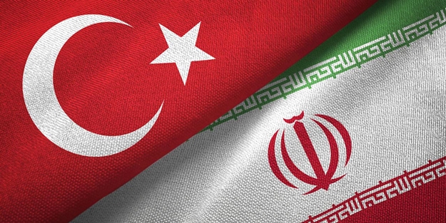 Türkiye'den İran'a insani yardım malzemesi