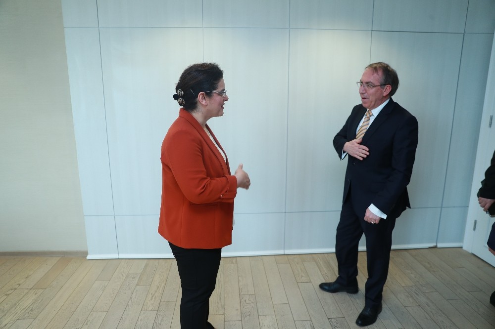 Türkiye’den KKTC’ye, Korona virüs ile mücadele ekipmanları ve tanı kiti 