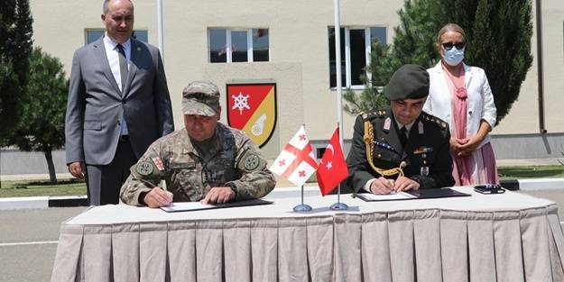 Türkiye'den komşuya askeri destek