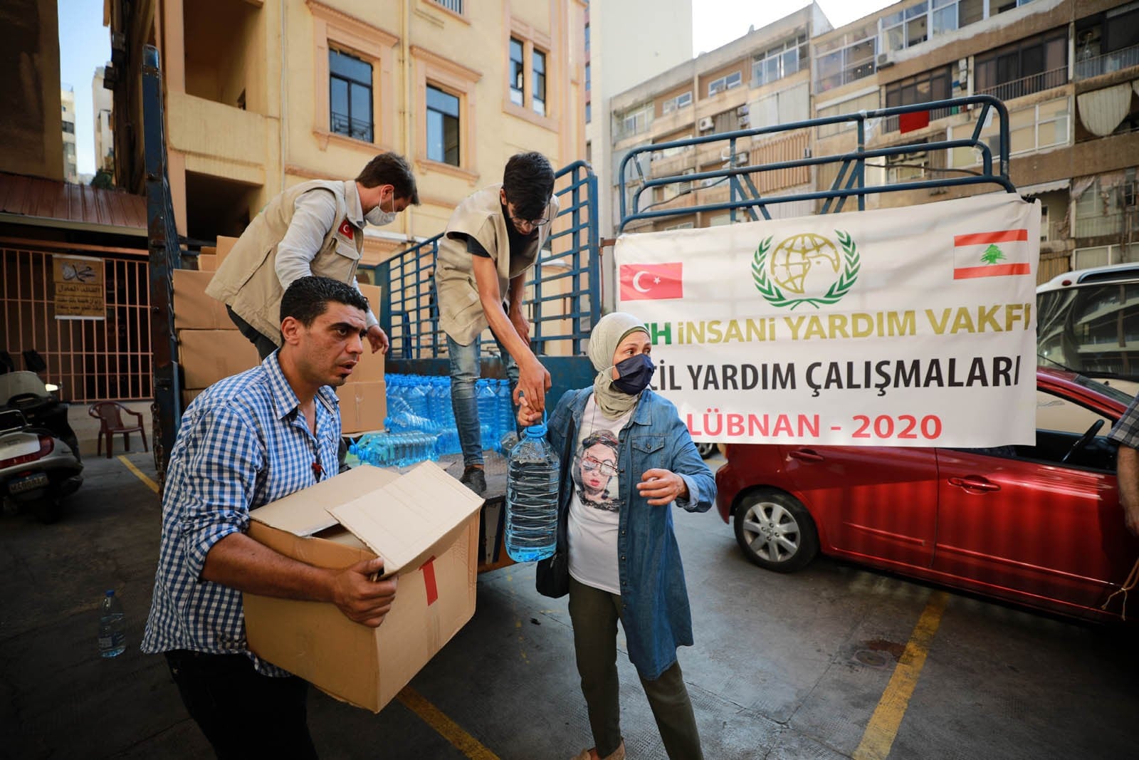 Türkiye’den Lübnan’a yardım seferberliği