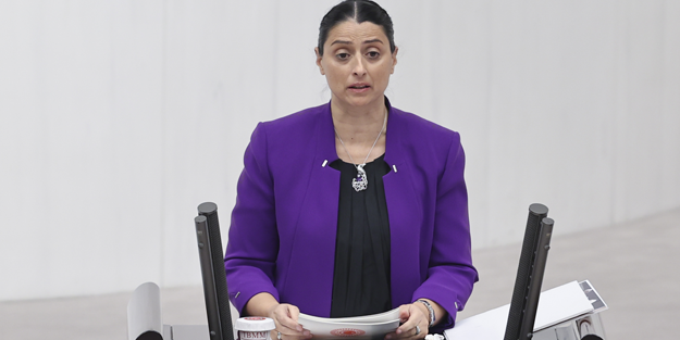 HDP'li vekil Feleknas Uca: Türkiye sivilleri bombaladı