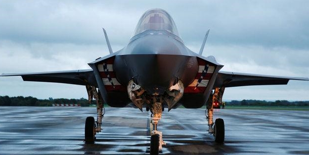 Türkiye'den müthiş atak! Türk uçağı da aday oldu