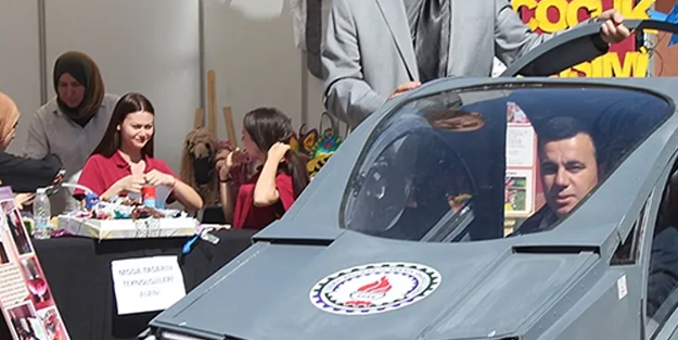 Türkiye'den patentini alacaklar! İlk kez liseliler elektrikli araç üretti!