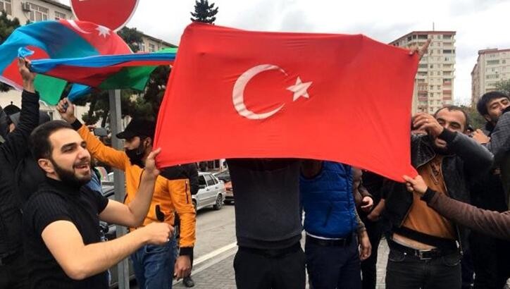 Türkiye’den Şuşa zaferine kutlama