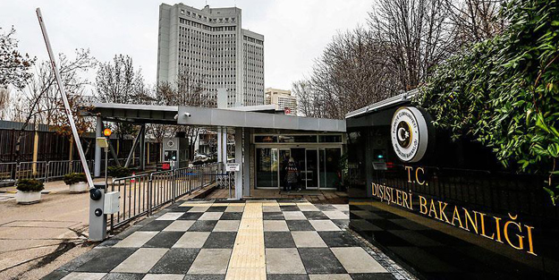 Türkiye'den Yunanistan'a çağrı: Anlaşmaya uyup baskıları sonlandırın!