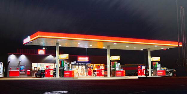 Türk akaryakıt devi satıldı! 800'den fazla istasyonu vardı... Yeni sahipleri 'yok artık' dedirtti