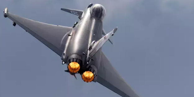 Türkiye'nin almak istediği Eurofighter Typhoon uçakları emekliye ayrıldı