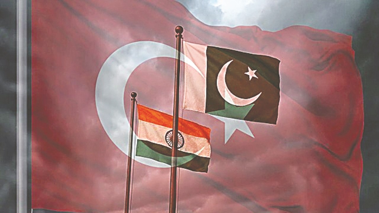 Türkiye’nin desteği Pakistan’da oyunu bozdu