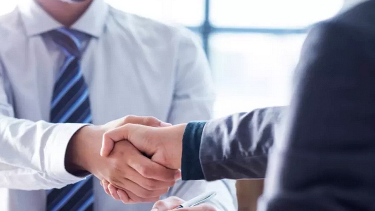 Türkiye'nin dev şirketi Fransızlara satılıyor!