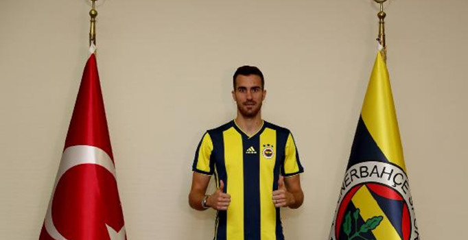 'Türkiye'nin en büyük kulübüne geldim'