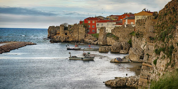 Türkiye'nin en mutlu şehirleri belli oldu! İlk sıradaki kenti duyunca çok şaşıracaksınız