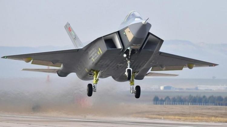 Türkiye'nin Eurofighter ve KAAN’ını markaja aldılar!