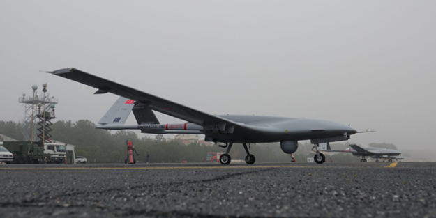 Türkiye'nin gaz keşfinden pay isteyen o ülkeden sürpriz Bayraktar TB2 SİHA hamlesi! Bir tabur asker harekete geçti