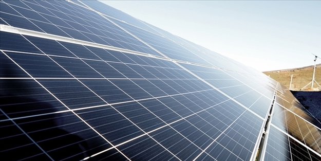 Türkiye'nin güneş enerjisinde kurulan sistemi Alman basını yazdı: Türkler bizden bir adım önde! 10 milyar dolar yatırım