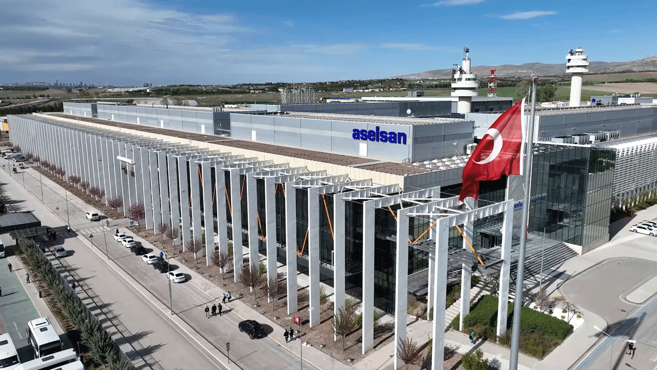 Türkiye'nin gururu ASELSAN, SAHA’ya indi