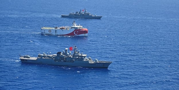 Türkiye'nin hamleleri Yunanistan'ı zıplattı: Erdoğan Osmanlı'yı yeniden kurmak istiyor