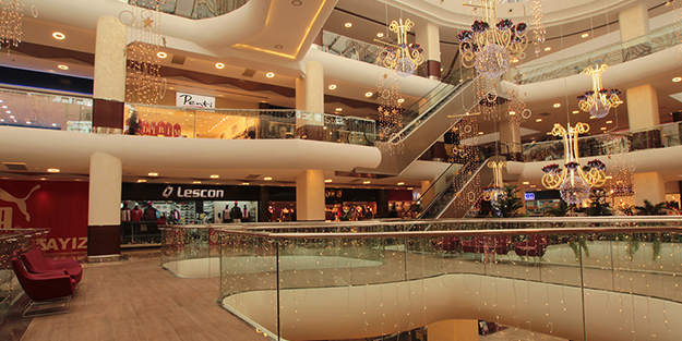 Türkiye'nin ilk AVM'sinden kahreden görüntü! Gören ah vah ediyor