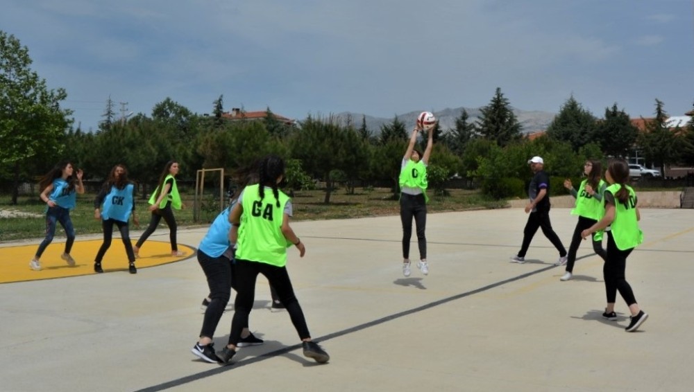 Türkiye’nin ilk ’Netball’ maçı Denizli’de yapıldı 