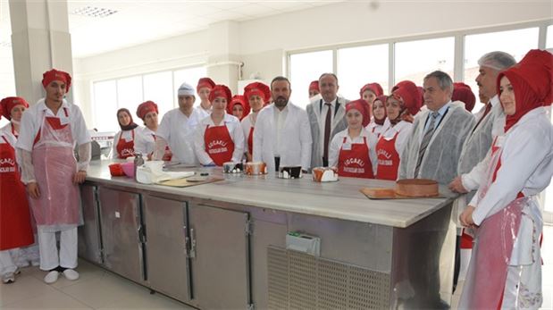 Türkiye'nin ilk pastacılık okulu açıldı