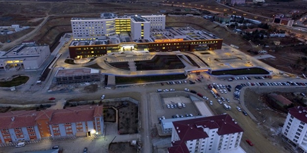 Türkiye'nin ilk şehir hastanesi yarın açılıyor