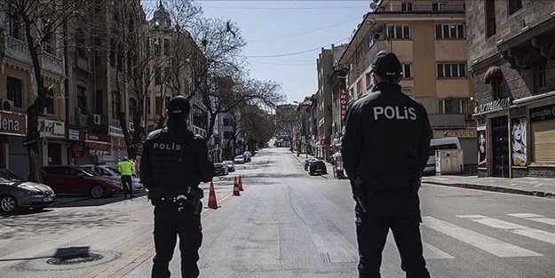 Türkiye'nin ilk tam kapanmasını dünya böyle gördü