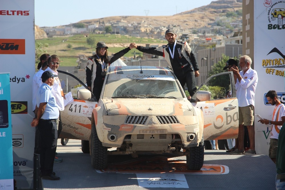 Türkiye’nin ilk ve tek Rally Raid yarışı Şanlıurfa’da son buldu 