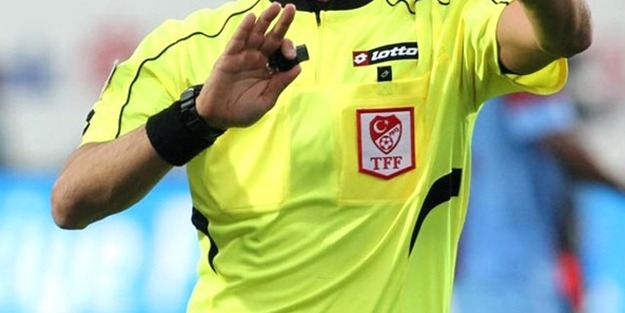 Türkiye'nin konuştuğu hakemi FIFA listeden çıkardı