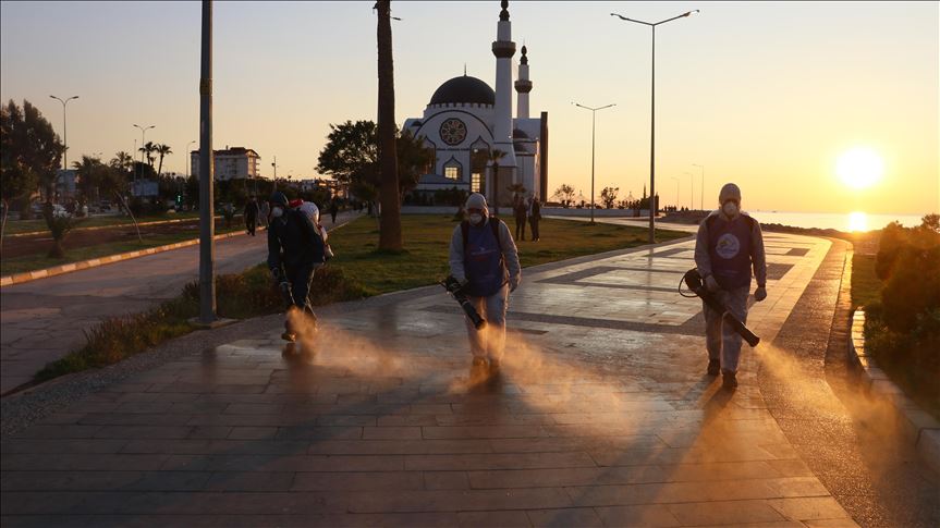 Türkiye'nin koronavirüsle mücadelesinde son 24 saatte yaşananlar
