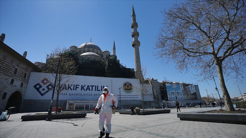 Türkiye'nin koronavirüsle mücadelesinde son 24 saatte yaşananlar