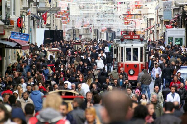 Türkiye'nin nüfusu 83 milyon 154 bin oldu