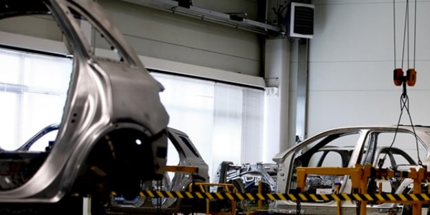 Türkiye'nin otomotiv ihracatı: gündeme bomba gibi düştü! 6 il sırtladı! Ülkeler şokta