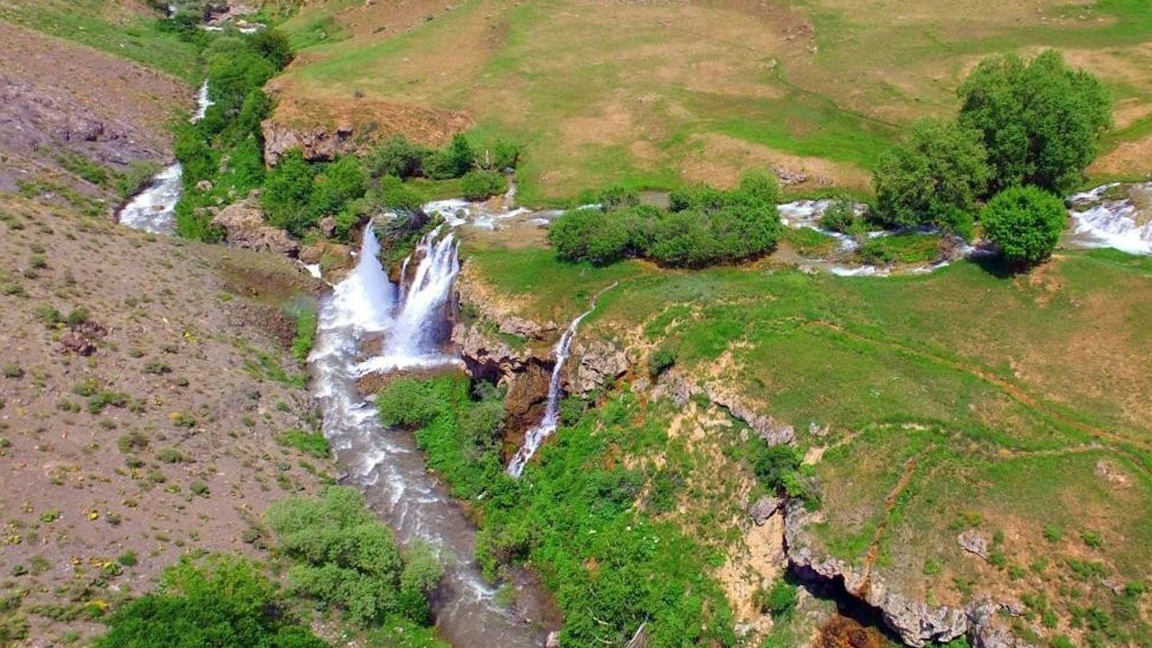 Türkiye'nin saklı güzelliği: Konarlı Şelalesi keşfedilmeyi bekliyor