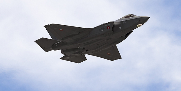 Türkiye'nin uçaklarına el koyan ABD'de deprem! Son F-35 gelişmesi Pentagon'u salladı