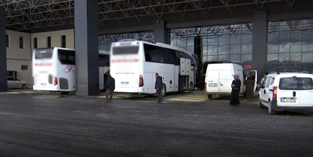 Türkiye'nin ünlü otobüs firması piyasadan işte böyle çekildi! Otobüsler apar topar satıldı