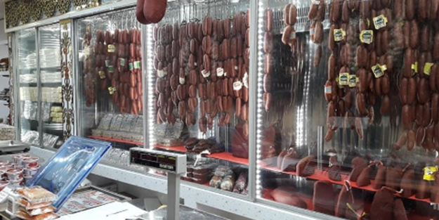Türkiye'nin ünlü sucuk markasında enfeksiyon tespit edildi! Marketlerden toplatılmaya başlandı