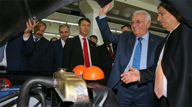 Türkiye'nin yatırıma ihtiyacı var