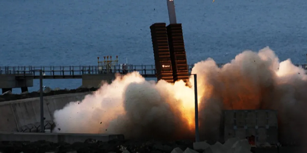 Türkiye'nin yeni füzesi ortaya çıktı, başardı: Dünya bu haberle sallandı! Dünya o özelliği konuşuyor