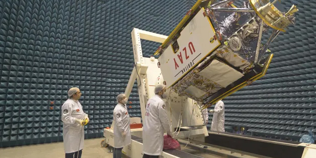 Türkiye'nin yerli ve milli ilk kez üretilen gözlem uydusu İMECE İlgili karar alındı: Yarın fırlatılacak, saat verildi