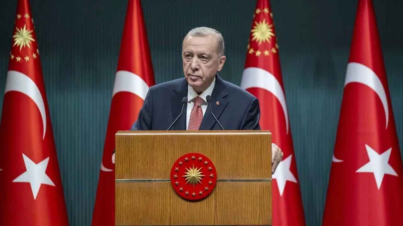 Türkiye'nin yüreği yanmıştı! Erdoğan okullarla ilgili alınan kararı duyurdu