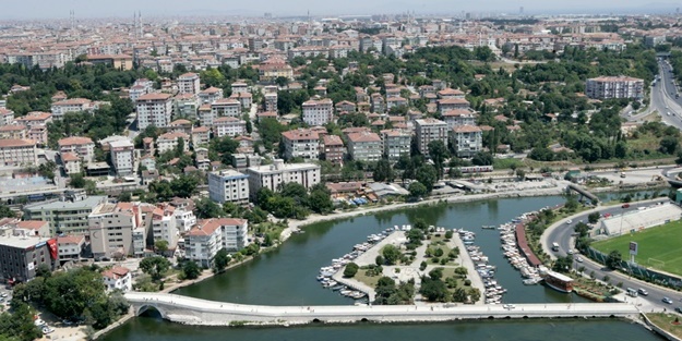 Türkiye'nin yüzde 1'i Küçükçekmece'de yaşıyor