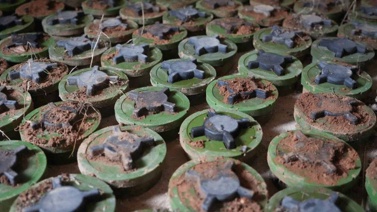 Türkiye'ye büyük tuzak: Yüzlerce mayın döşediler!