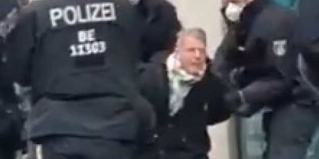 Türkiye'ye demokrasi dersi vermeye kalkanlar sessiz! Avrupa ülkesinde, milletvekilini yaka paça gözaltına aldılar