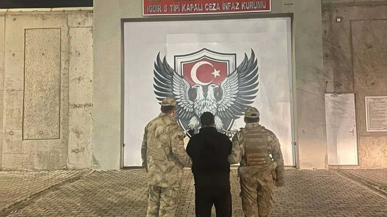 Türkiye'ye girmeye çalışırken yakalandı