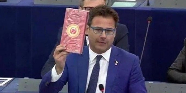 Türkiye'ye hakaret eden küstah vekile ibretlik ceza!