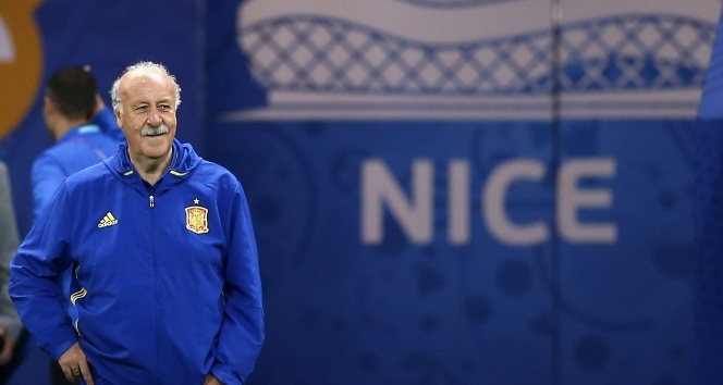 ‘Türkiye'ye karşı dikkatli olmamız lazım’